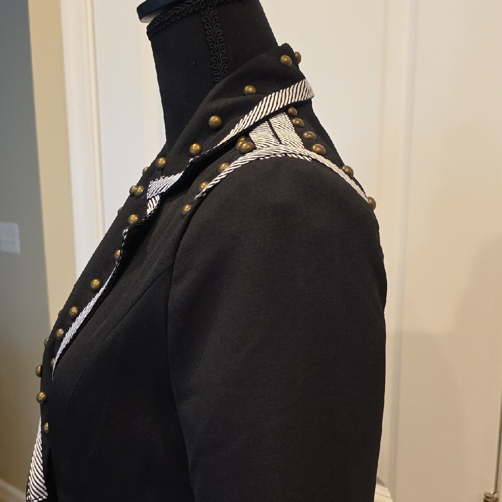 Chic Black Studded Women's Blazer - Picture 4 of 9